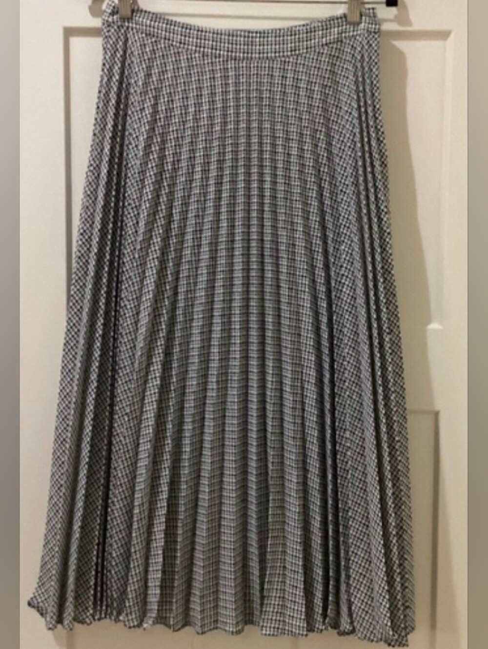 1. State Pleated Houndstooth Midi Skirt - Black & White & Green, Lined, Sz: 2